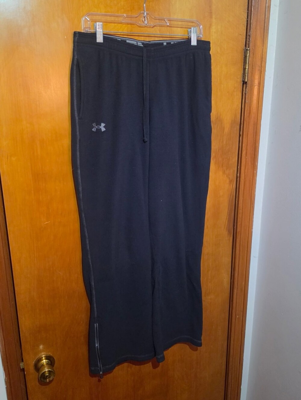 Under Armour Mens Large Black Fleece Track Pants Zip Ankle Warm Up Athletic LG